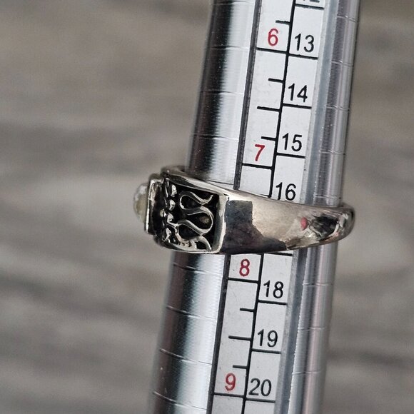 Vintage Silver Tone White Calcite Inlay Art Deco Etched Ring - Picture 5 of 7